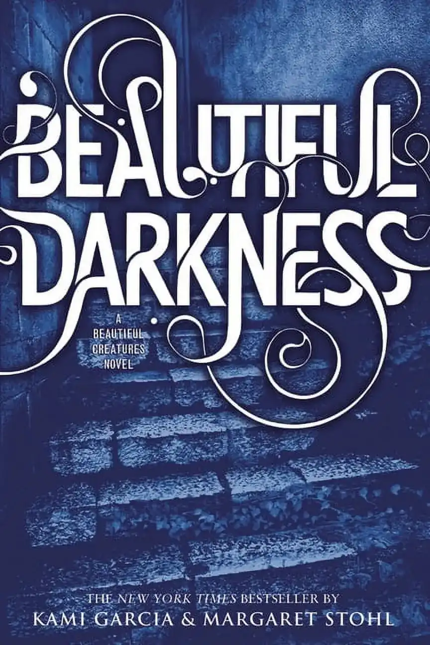 Beautiful Darkness by Kami Garcia, Margaret Stohl (Paperback)
