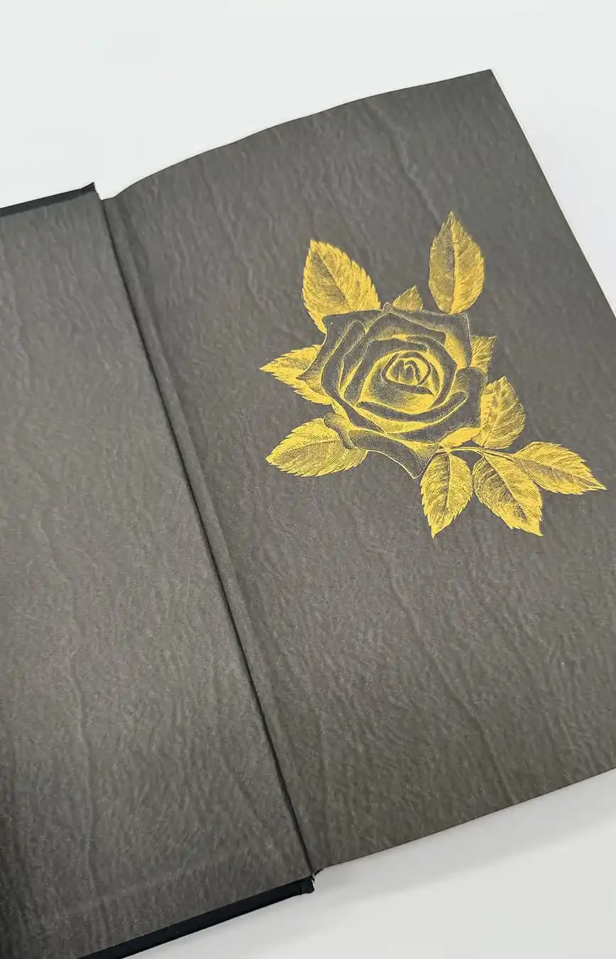 Never the Roses: Special Sprayed Edge Edition US Import by Jennifer K Lambert (Hardback)